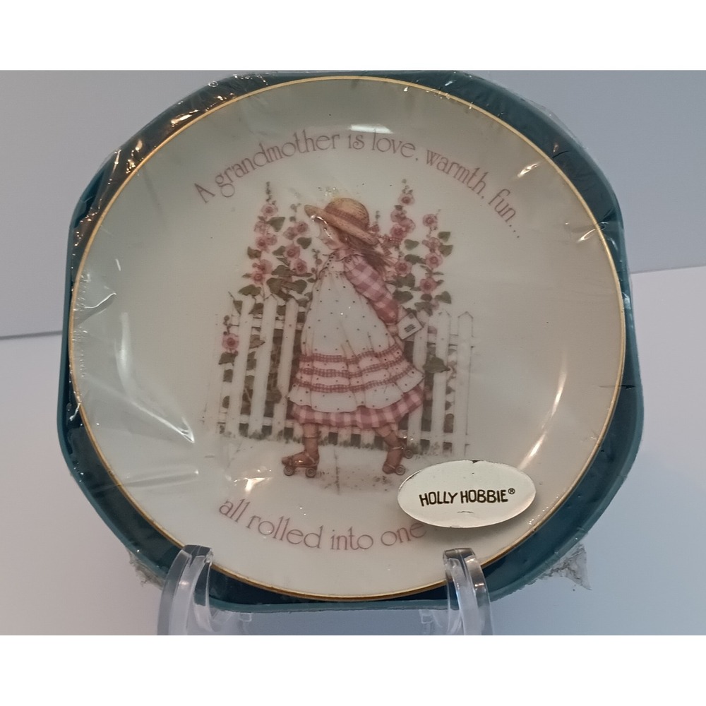 Vintage Holly Hobbie Grandmother Love Plate 1984 sealed grandmacore cottagecore